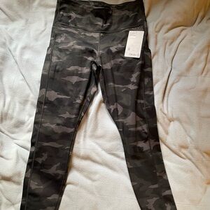 NWT Athleta ultimate camo 7/8 tights.